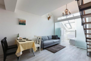  Kent Ridge Loft, Sokolska  Прага